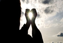 炒股票怎么在线开户:股票融资利率是多少-持仓曝光！险资系私募基金买了这些股票！